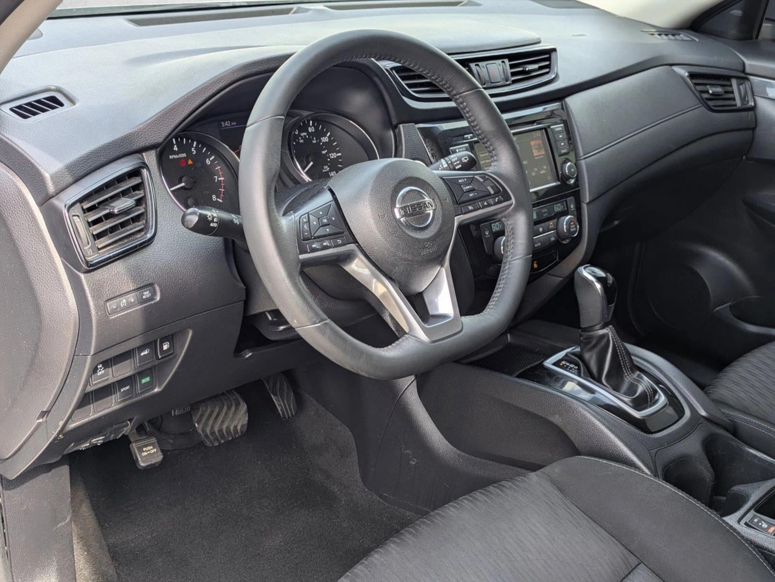 2018 Nissan Rogue FWD SV