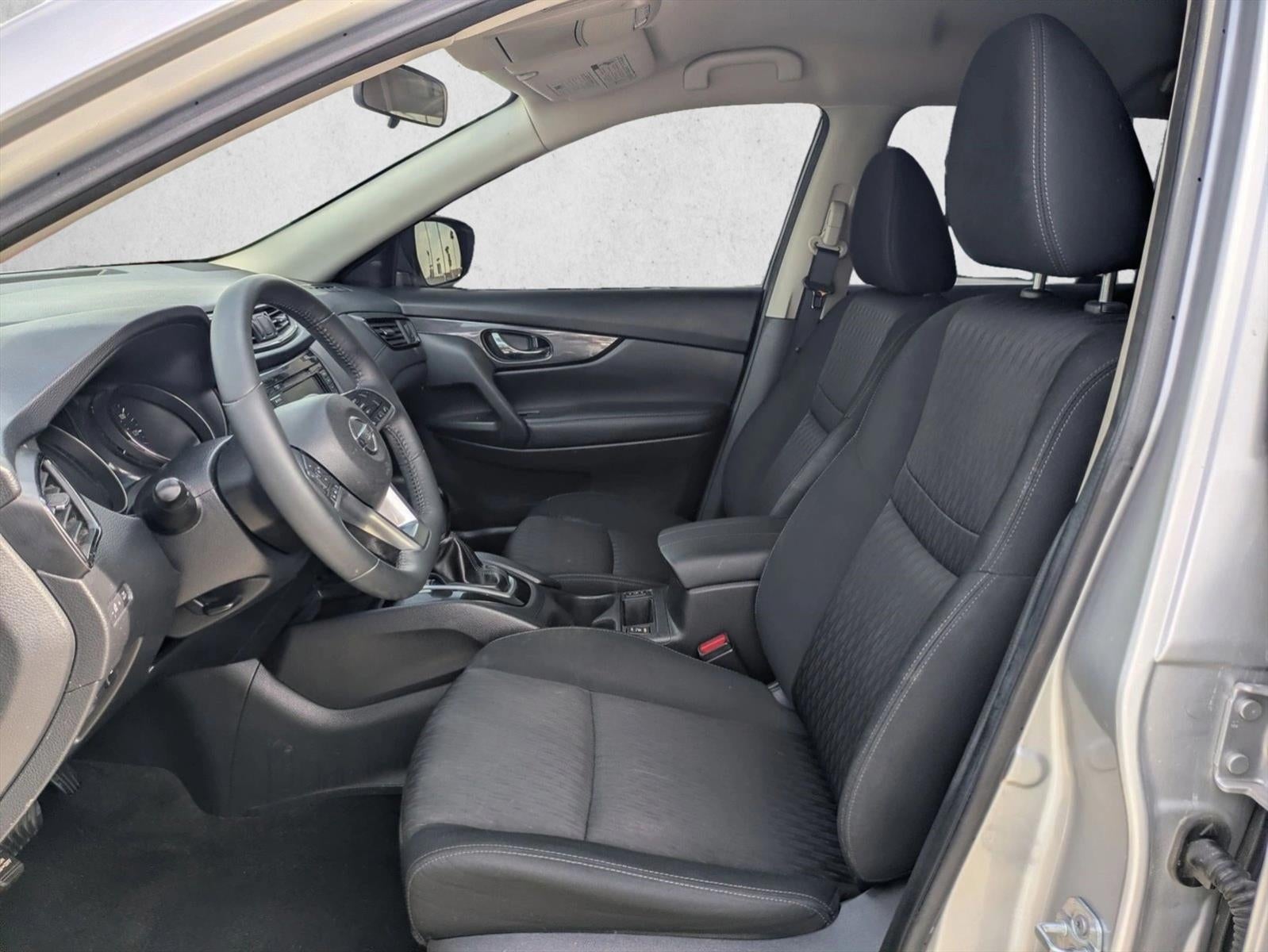 2018 Nissan Rogue FWD SV