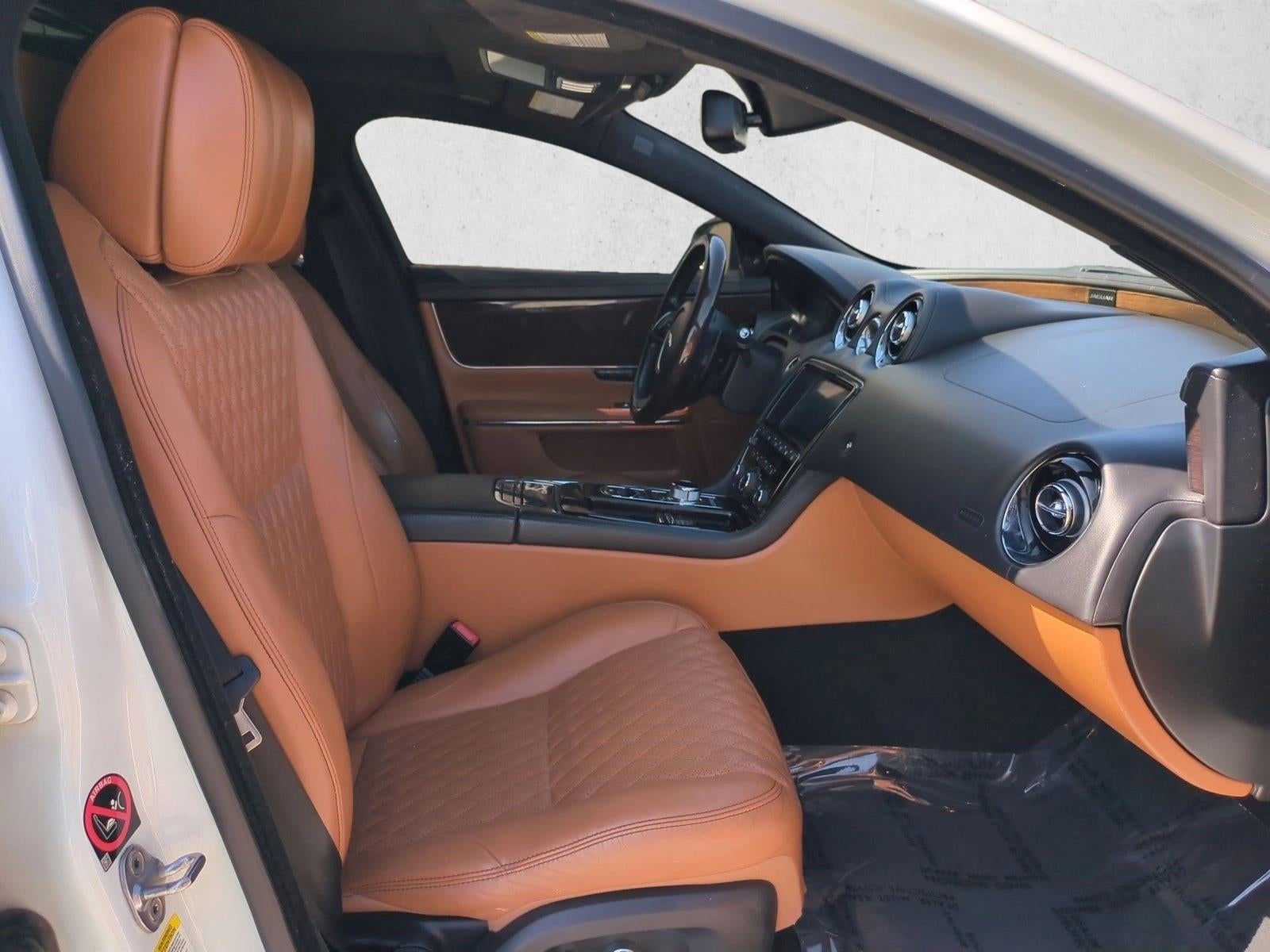 2016 Jaguar XJ 4dr Sdn XJL Supercharged RWD