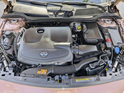 2017 INFINITI QX30 Premium FWD