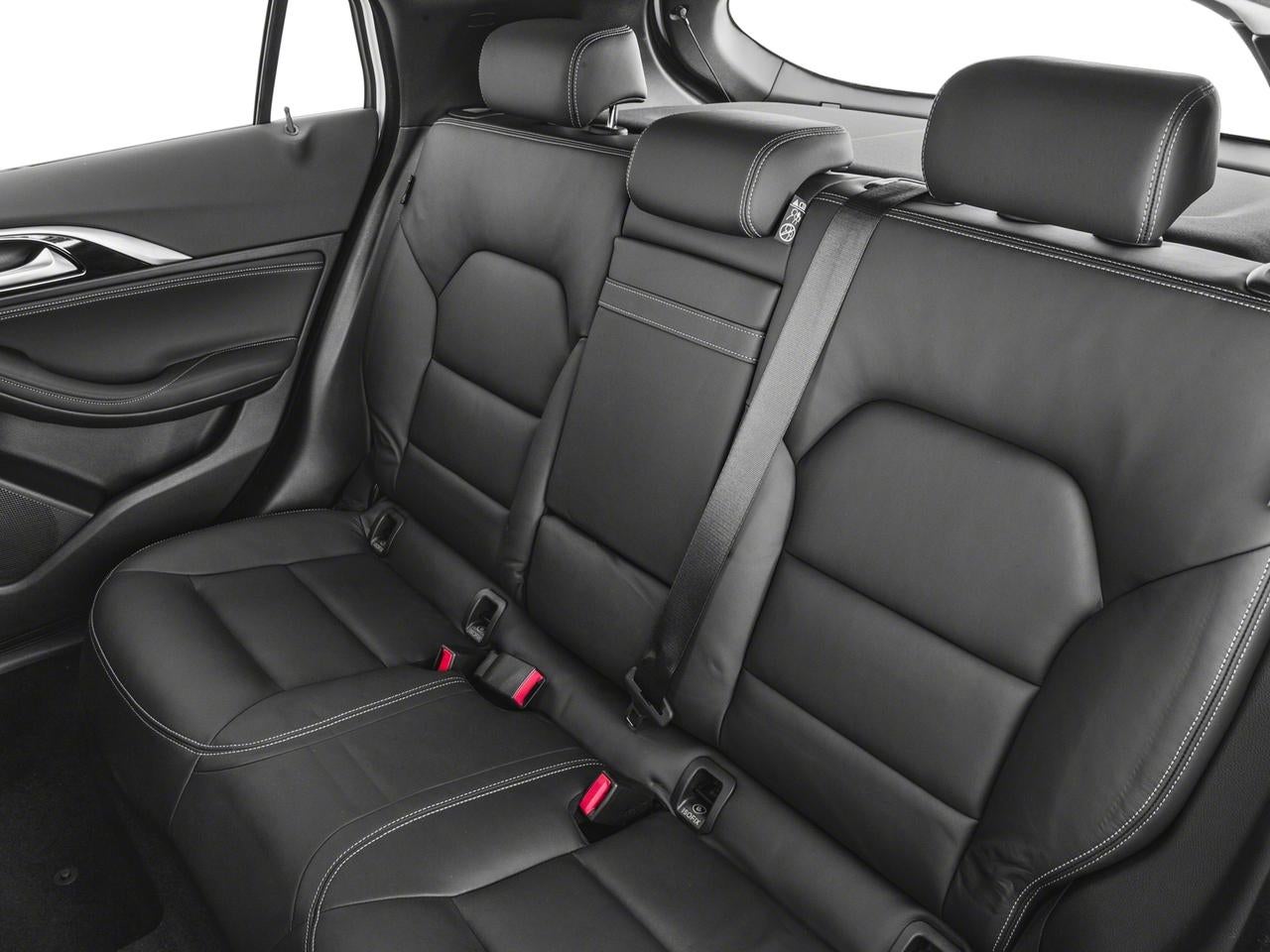 2017 INFINITI QX30 Premium FWD