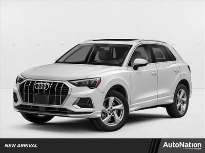 2022 Audi Q3 S line Premium 45 TFSI quattro