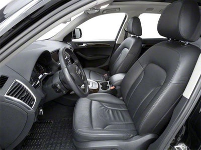 2012 Audi Q5 quattro 4dr 3.2L Premium Plus