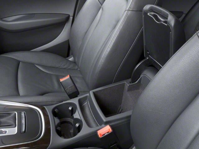 2012 Audi Q5 quattro 4dr 3.2L Premium Plus