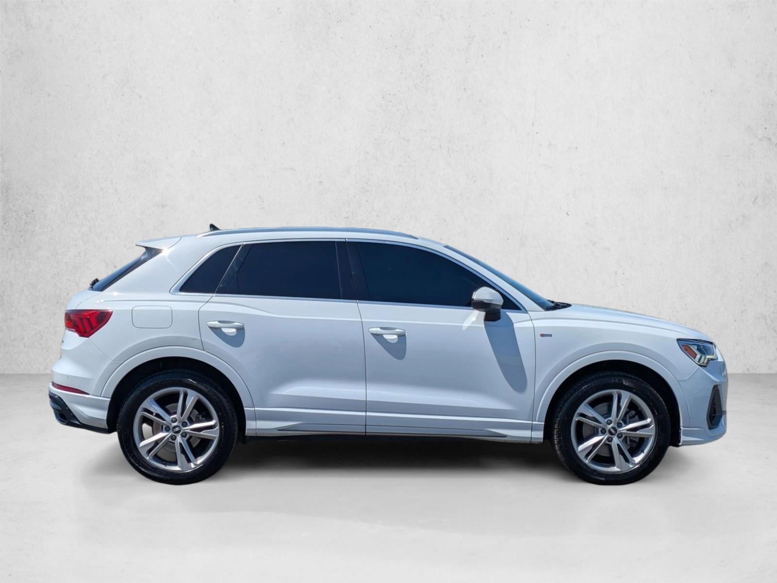 2022 Audi Q3 S line Premium Plus 45 TFSI quattro