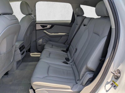 2019 Audi Q7 Premium Plus 45 TFSI quattro