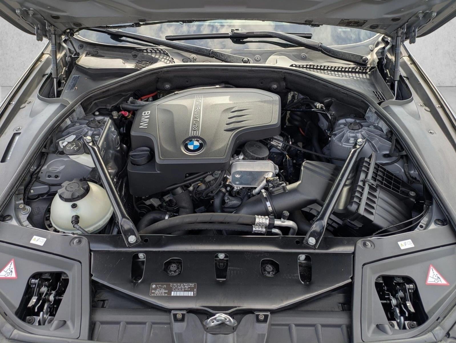 2013 BMW 528i Sedan