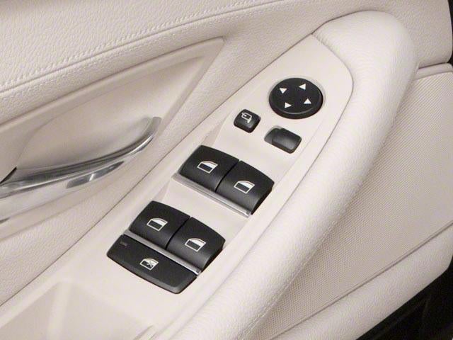 2013 BMW 528i Sedan
