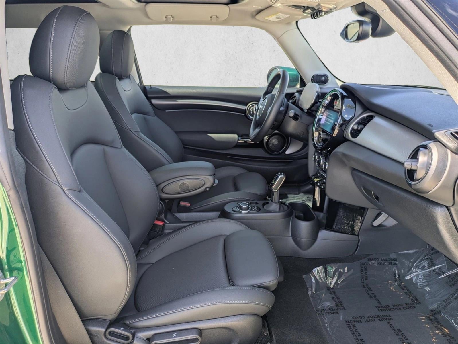 2024 MINI Electric Hardtop 2 Door Cooper SE
