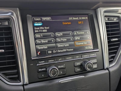 2016 Porsche Macan AWD 4dr Turbo