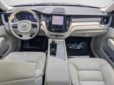 2025 Volvo XC60 B5 AWD Plus