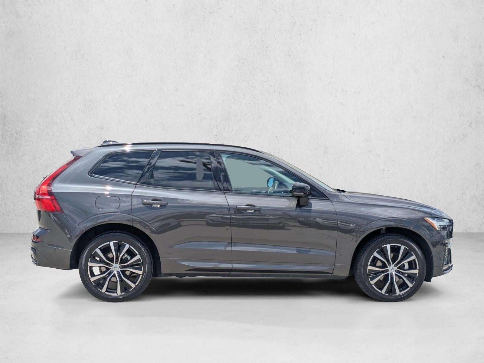 2025 Volvo XC60 B5 AWD Plus