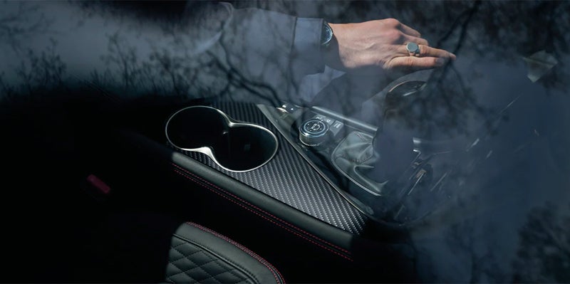 2023 Infiniti Q50 cup holder img