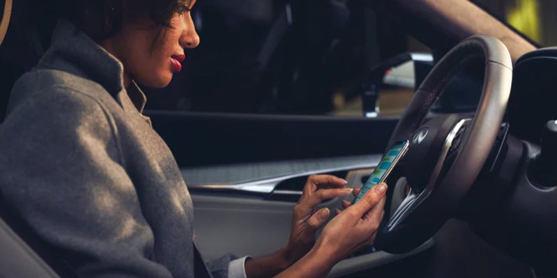 2023 INFINITI QX50 steering wheel img