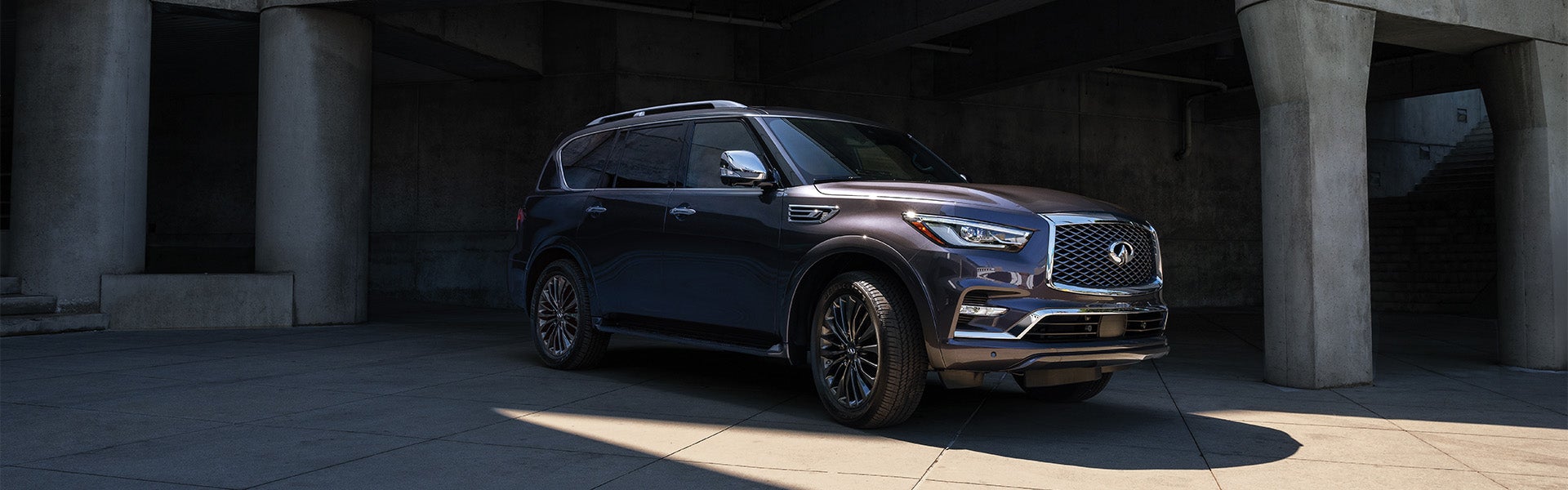 2023 Infiniti QX80 Hero img